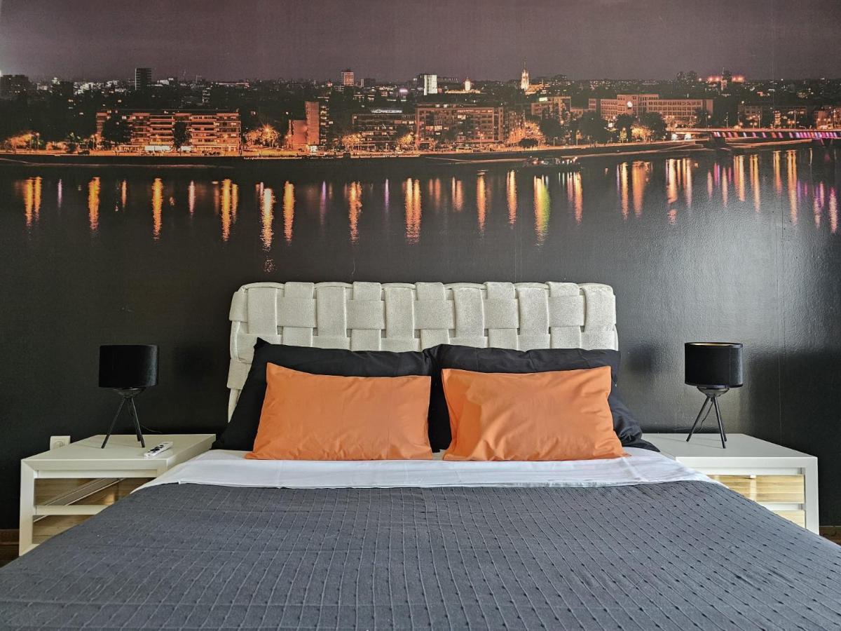 Bright Side Apartment Novi Sad Exterior foto
