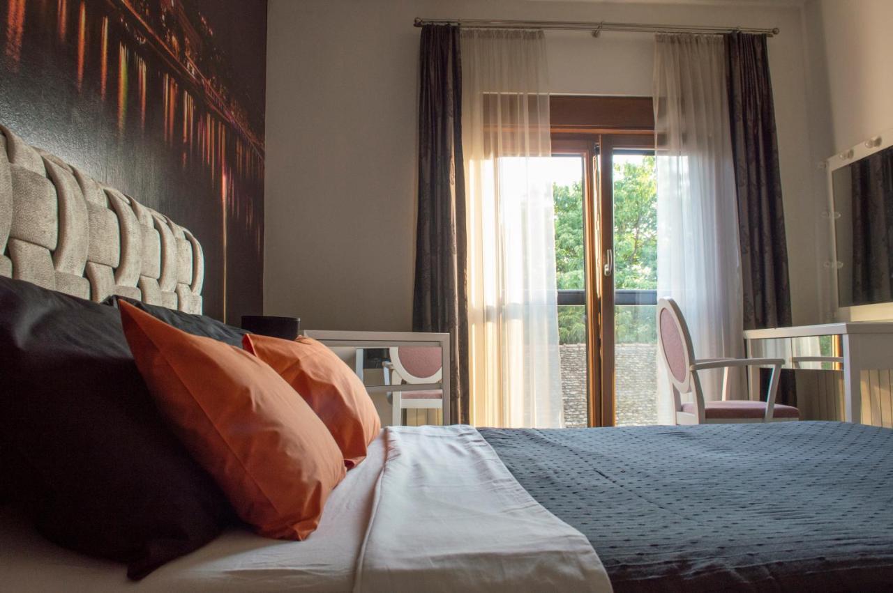 Bright Side Apartment Novi Sad Exterior foto